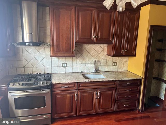 3335 GLENVIEW ST, Philadelphia, PA 19149
