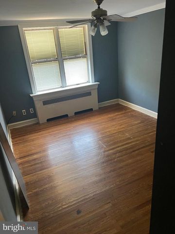 3335 GLENVIEW ST, Philadelphia, PA 19149