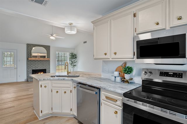 10082 Freedoms Way, Keithville, LA 71047