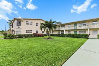 349 Oakridge T 349, Deerfield Beach, FL 33442