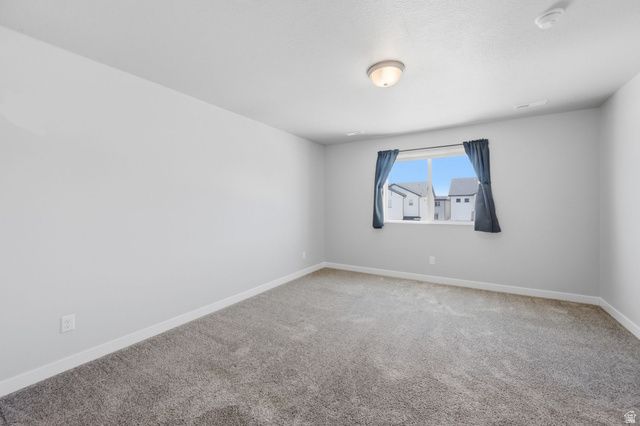 3061 S 2425 W, Syracuse, UT 84075