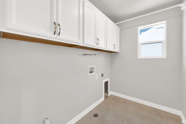 3061 S 2425 W, Syracuse, UT 84075
