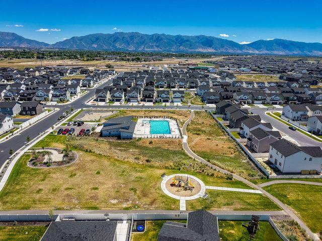 3061 S 2425 W, Syracuse, UT 84075