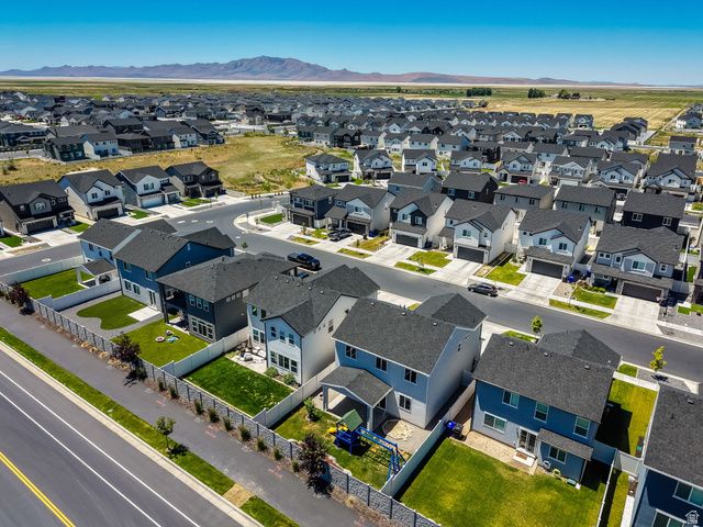 3061 S 2425 W, Syracuse, UT 84075