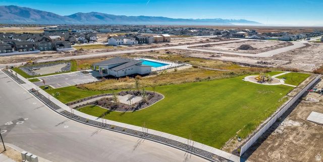 3061 S 2425 W, Syracuse, UT 84075