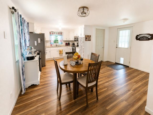 4052 Highland Ln, Crossville, TN 38555
