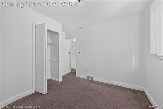 34624 Michelle Drive, Romulus, MI 48174