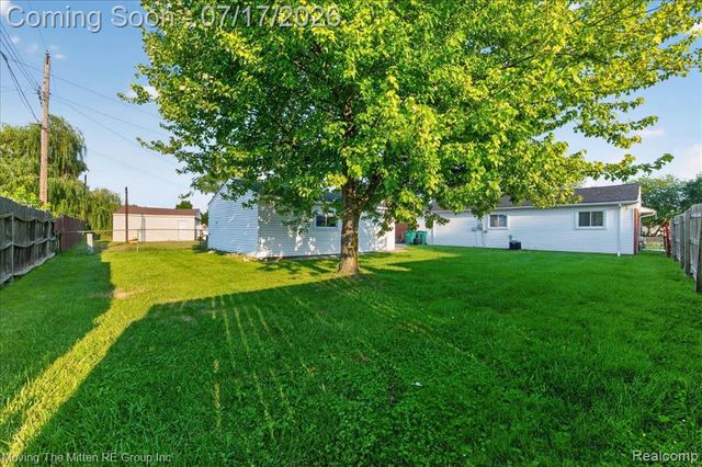 34624 Michelle Drive, Romulus, MI 48174
