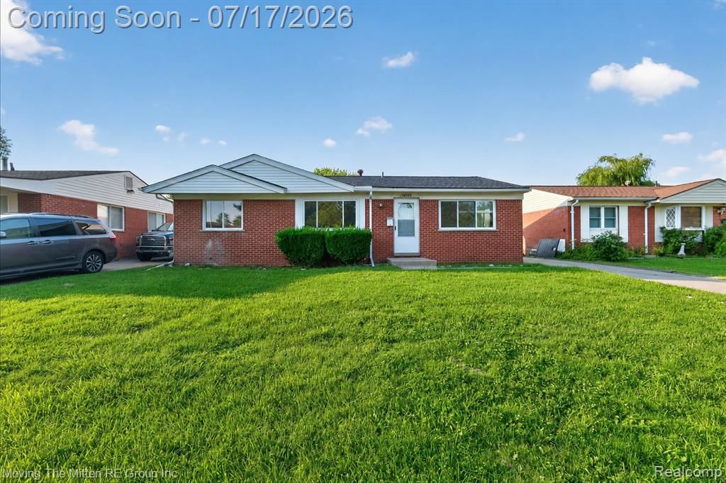 34624 Michelle Drive, Romulus, MI 48174