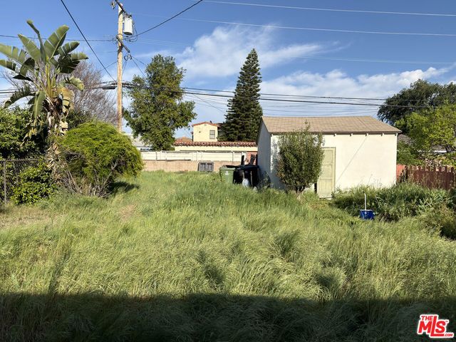 1128 S 2nd Street, Alhambra, CA 91801