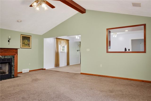 201 Santa Fe Dr, Bethel Park, PA 15102