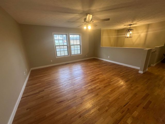 1933 Holly Grove Road, Corbin, KY 40701