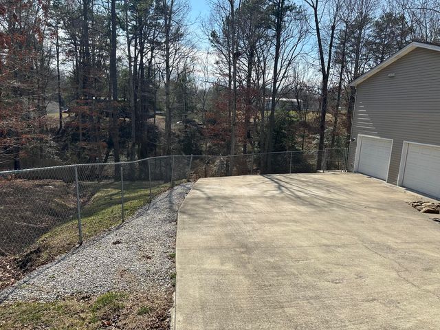 1933 Holly Grove Road, Corbin, KY 40701