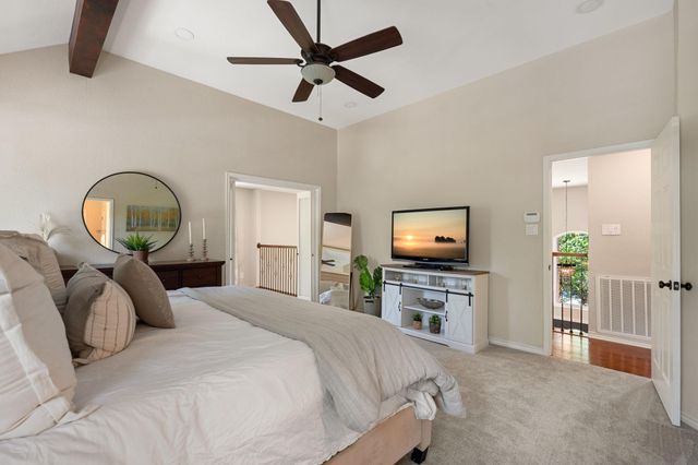 1910 Springwater DR, Round Rock, TX 78681