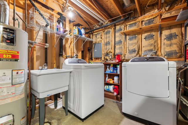 902 Aspen Street, Hebron, IN 46341