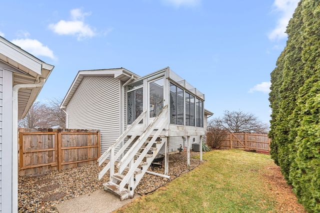 902 Aspen Street, Hebron, IN 46341