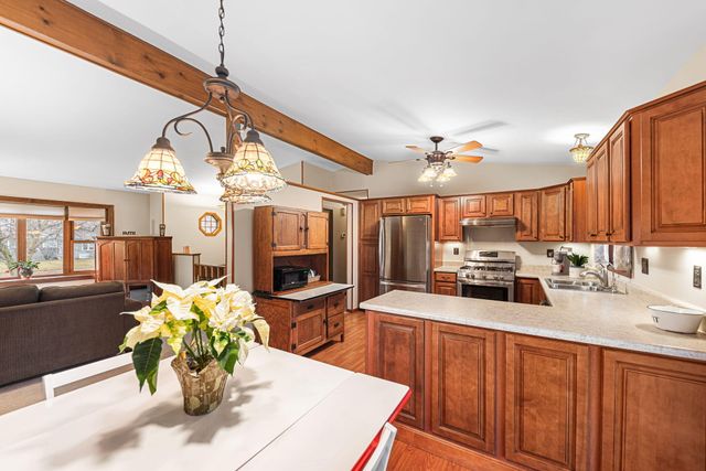 902 Aspen Street, Hebron, IN 46341