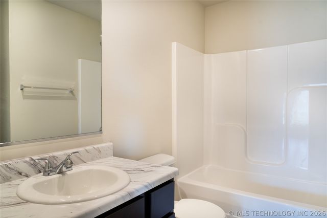 20891 McKellop Drive, Kellyville, OK 74039