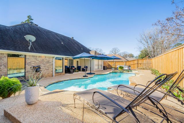 1109 Windsong Lane, Longview, TX 75604