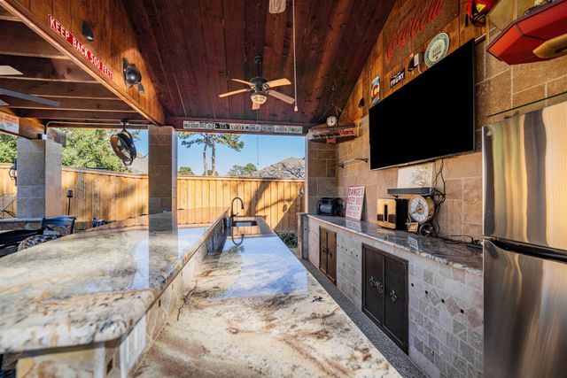 1109 Windsong Lane, Longview, TX 75604