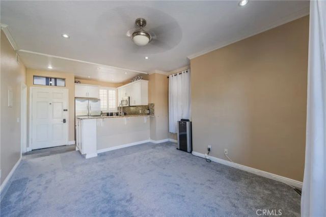 20251 Cape Coral Ln 202, Huntington Beach, CA 92646