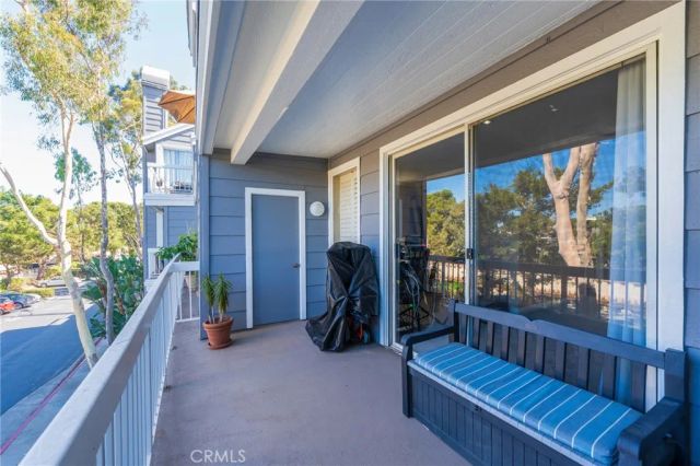 20251 Cape Coral Ln 202, Huntington Beach, CA 92646