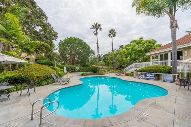 20251 Cape Coral Ln 202, Huntington Beach, CA 92646