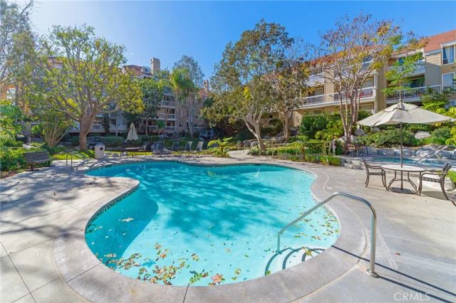 20251 Cape Coral Ln 202, Huntington Beach, CA 92646