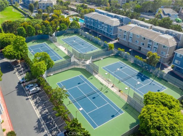 20251 Cape Coral Ln 202, Huntington Beach, CA 92646