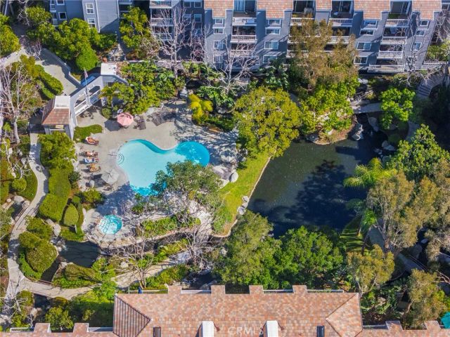 20251 Cape Coral Ln 202, Huntington Beach, CA 92646