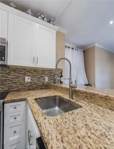 20251 Cape Coral Ln 202, Huntington Beach, CA 92646