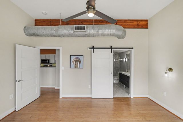 2502 Live Oak Street 338, Dallas, TX 75204
