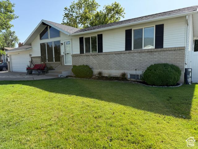 1764 S SORRENTO DR, Woods Cross, UT 84087
