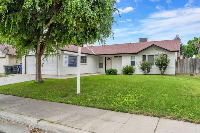 1176 Seneca Dr, Madera, CA 93637