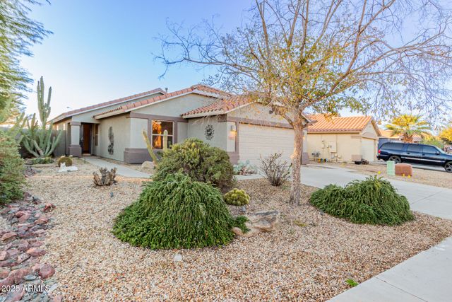 44213 W CYPRESS Lane, Maricopa, AZ 85138