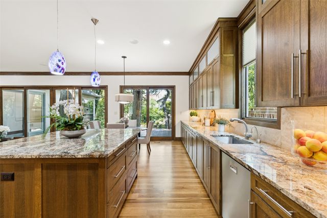 6757 Lakefair Circle, Dallas, TX 75214