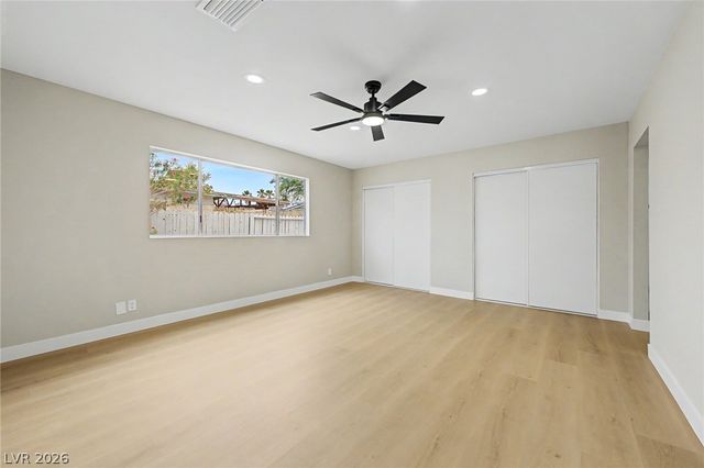 324 Lakehurst Road, Las Vegas, NV 89145