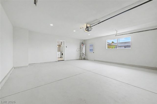 324 Lakehurst Road, Las Vegas, NV 89145