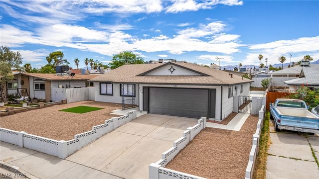 324 Lakehurst Road, Las Vegas, NV 89145