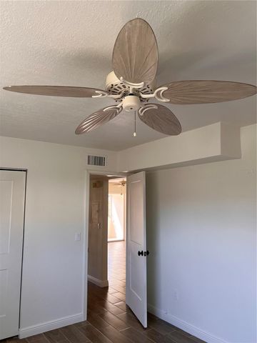4500 OVERLOOK DRIVE NE 107, St Petersburg, FL 33703
