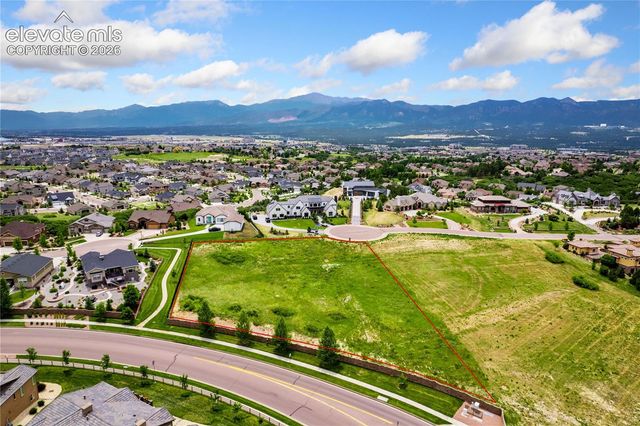 1904 Vine Cliff Heights, Colorado Springs, CO 80921
