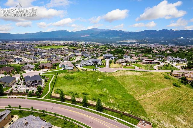 1904 Vine Cliff Heights, Colorado Springs, CO 80921