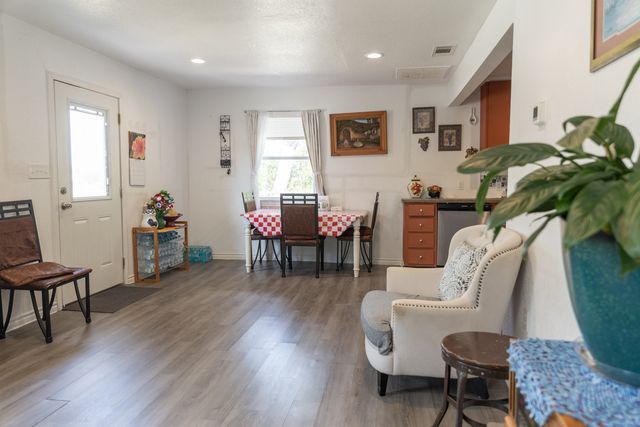 1206 9th Street, Mineral Wells, TX 76067