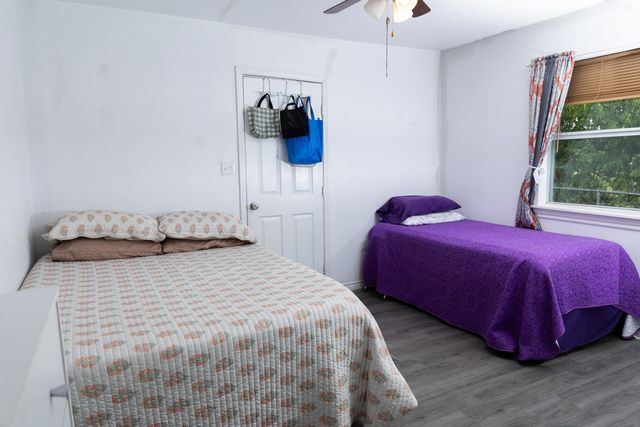 1206 9th Street, Mineral Wells, TX 76067