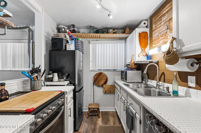 4836 ATLANTIC Boulevard 120, Jacksonville, FL 32207