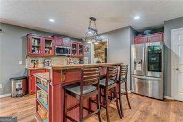 264 Fox Den Circle, Jasper, GA 30143