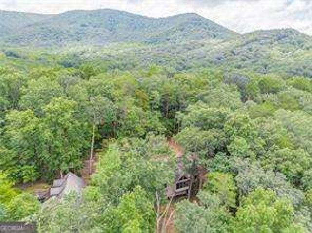 264 Fox Den Circle, Jasper, GA 30143