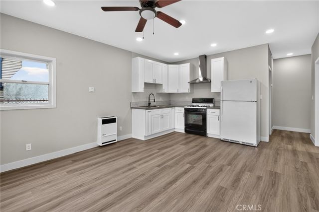 611 W 46th, Los Angeles, CA 90037