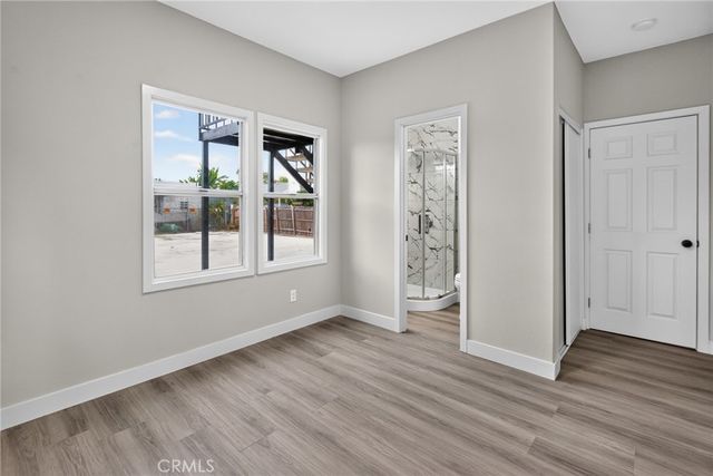 611 W 46th, Los Angeles, CA 90037