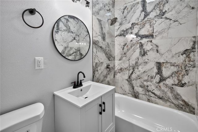 611 W 46th, Los Angeles, CA 90037